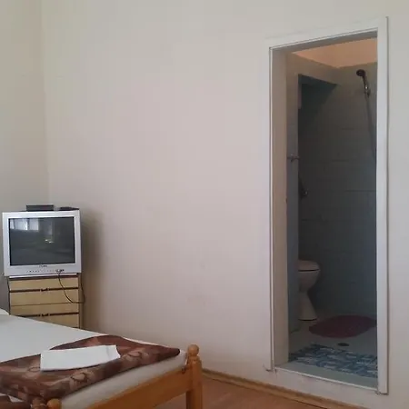 Guest house Dimovi *